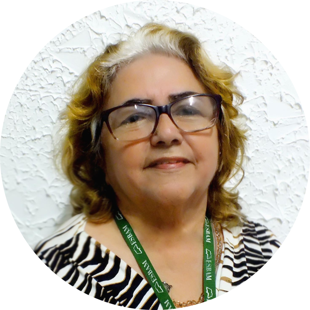 Maria Regina de Souza Lima